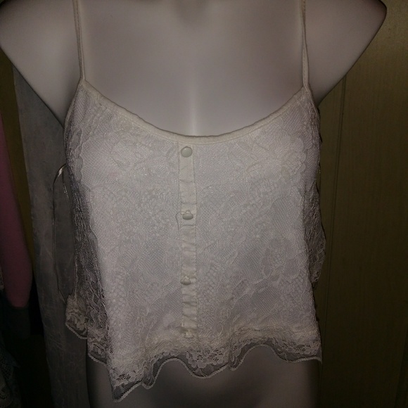 Tank - Picture 3 of 3